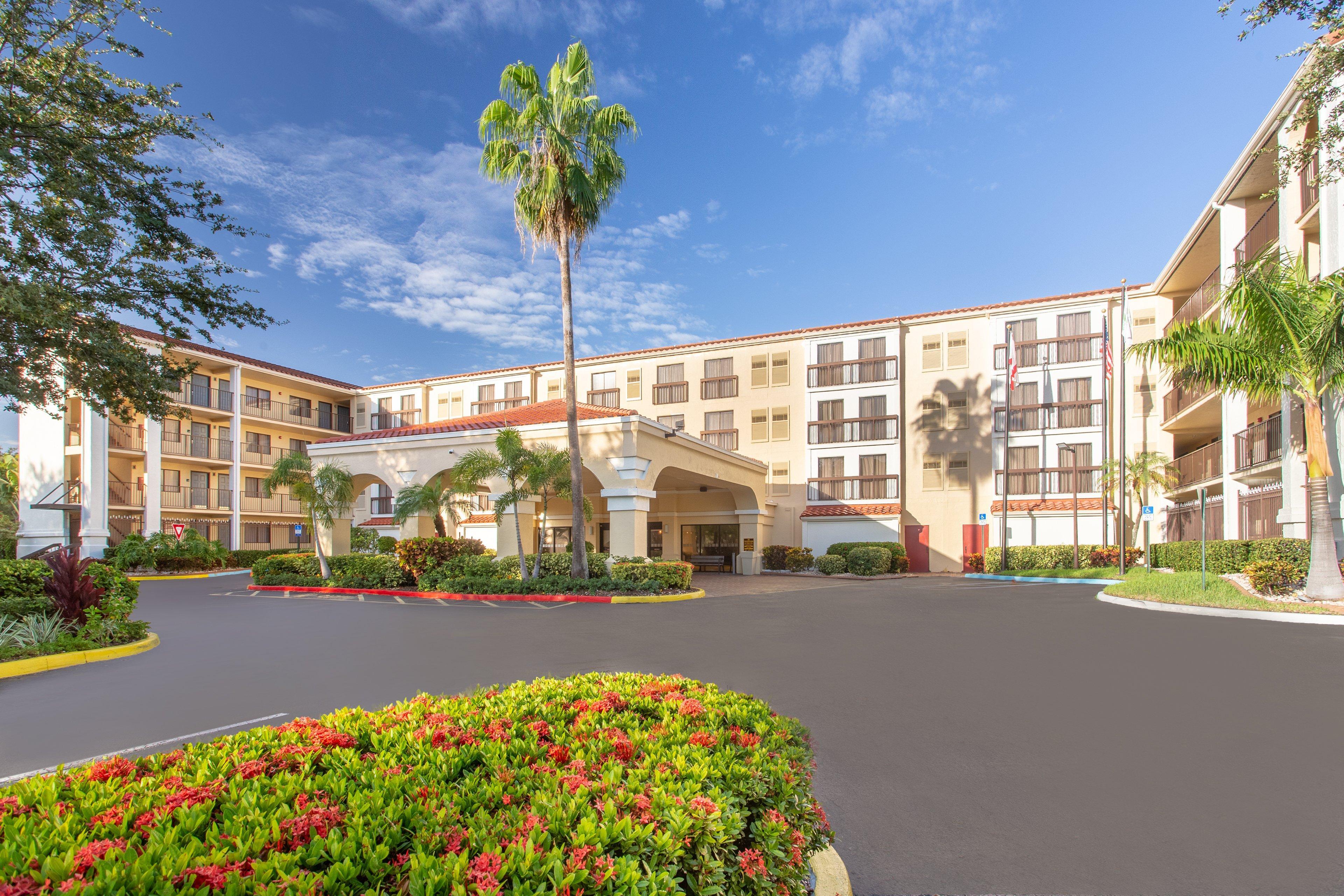 Holiday Inn & Suites Boca Raton - North Exterior foto
