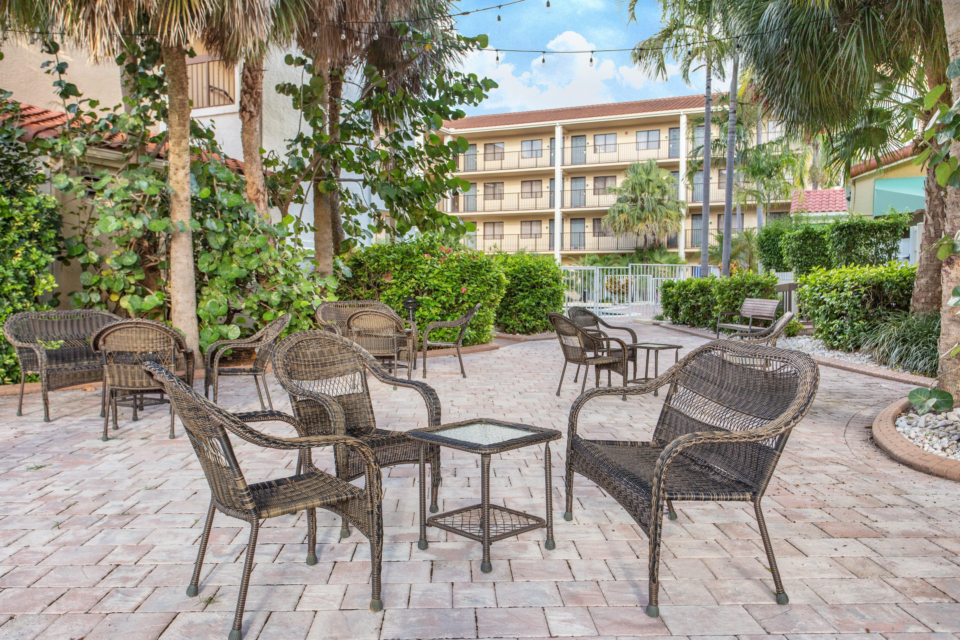 Holiday Inn & Suites Boca Raton - North Exterior foto